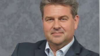 Vorstand Roland Bantel verließ die A.S. Création Tapeten AG