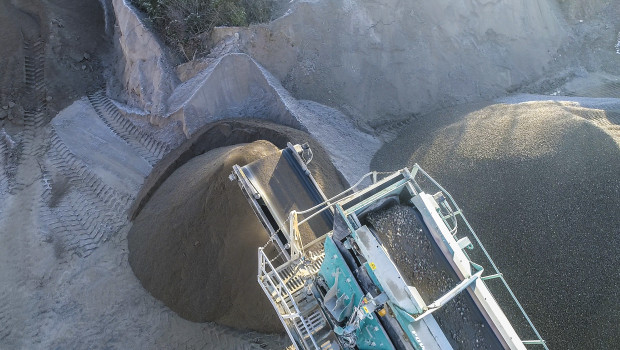 Holcim hat etwa einen Zement mit einem Anteil an rezykliertem Bau- und Abbruchmaterial entwickelt.