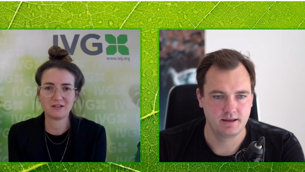 IVG-Geschäftsführerin Anna Hackstein und Spryker-Geschäftsführer Alexander Graf beim "Pingpong".