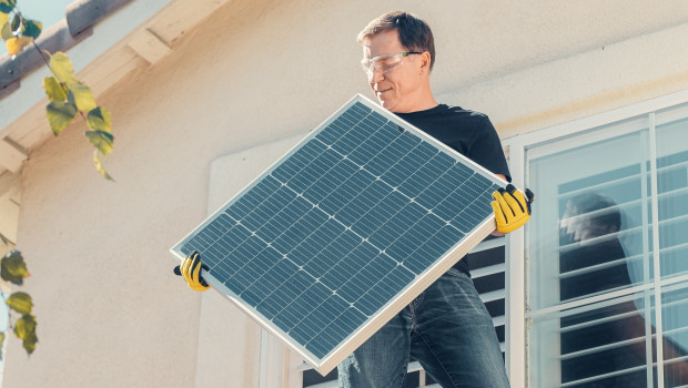 Heimwerker fragen verstärkt nach Photovoltaikanlagen nach.