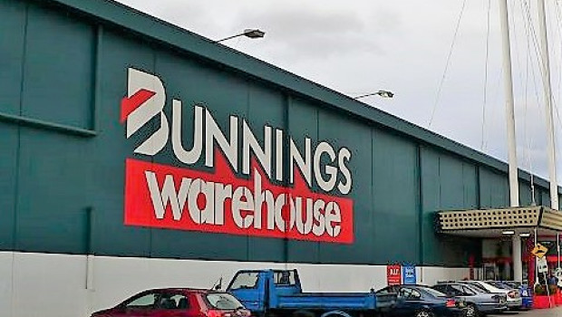 Zum Jahresende hat Bunnings 265 Standorte im Warehouse-Format betrieben, 75 kleinere Märkte und 32 Großhandelszentren.