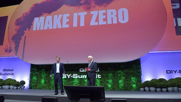 Auf dem Summit in Lissabon haben auch John Herbert (r.) und Reinhard Wolff noch einmal eindringlich für die "Make It Zero"-Initiative geworben.