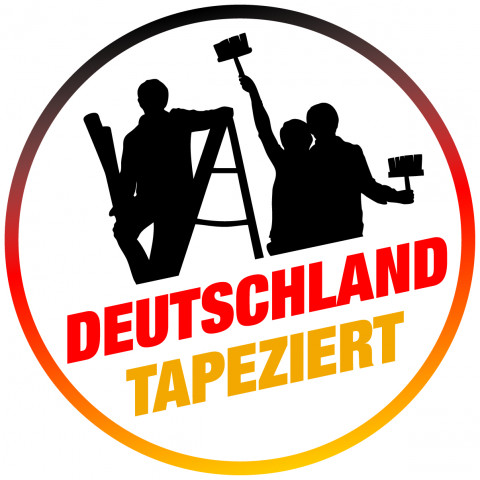 Die Kampagne "Deutschland tapeziert" tritt mit einem eigenen Logo und verschiedenen Kampagnenmotiven auf.
Die Kampagne "Deutschland tapeziert" tritt mit einem eigenen Logo und verschiedenen Kampagnenmotiven auf.