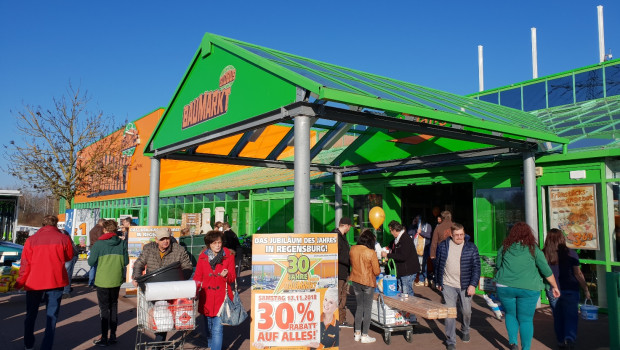 Der Jubiläumsmarkt von Globus in Regensburg beging seinen 30. Geburtstag unter anderem mit einer Rabattaktion.