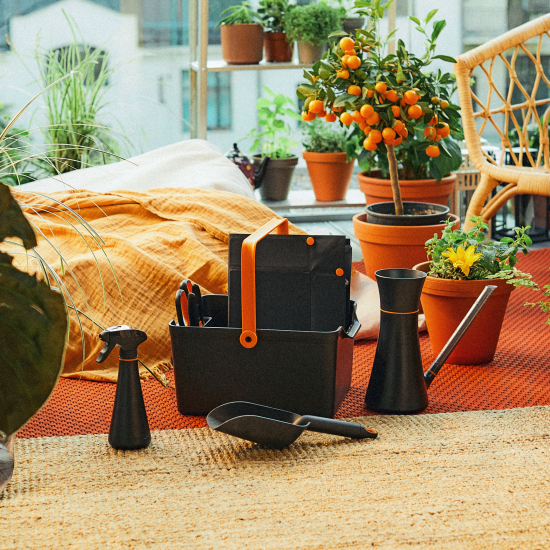 Auf den Urban Gardening-Trend reagiert man bei Fiskars mit einem neuen Sortiment an Indoor-Geräten.