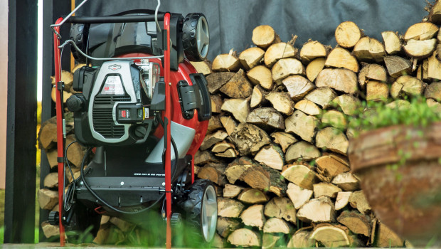 Briggs & Stratton, Benzinrasenmäher, platzsparend lagern