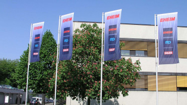 Eheim strukturiert um