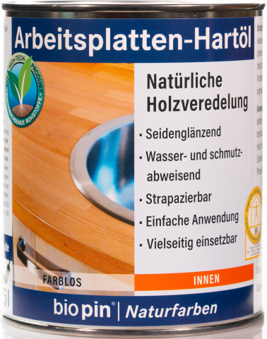 Mit dem Arbeitsplatten-Hartöl lässt sich Holz auf natürliche Weise pflegen. 