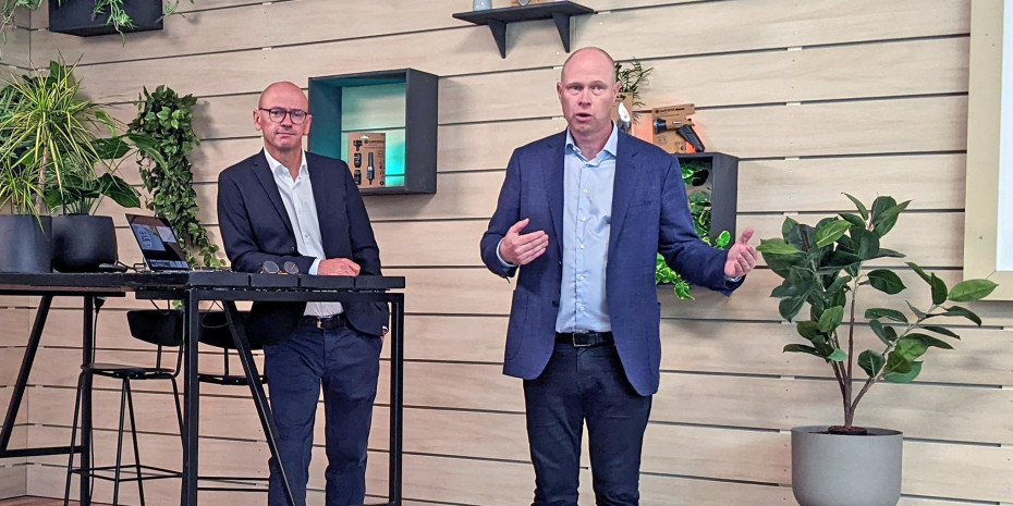 Pär Åström (r.), President Gardena Division, und Tobias M. Koerner, Senior Vice President Global Sales, haben auf der Jahrespressekonferenz über die Zukunft von Gardena gesprochen. 
