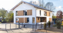 Fischer eröffnet Azubi-Haus