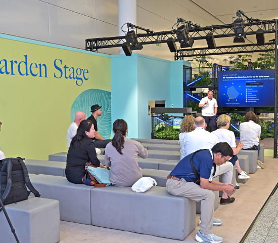 Digitale Lösungen, Retail-Konzepte und Zukunftsthemen standen auf dem Programm der „Digital Garden Stage“. Digitale Lösungen, Retail-Konzepte und Zukunftsthemen standen auf dem Programm der „Digital Garden Stage“.