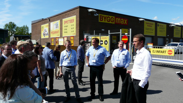 Der CEO von Byggmax, Magnus Agervald, führte die Besuchergruppen persönlich durch einen Markt im Großraum Stockholm.