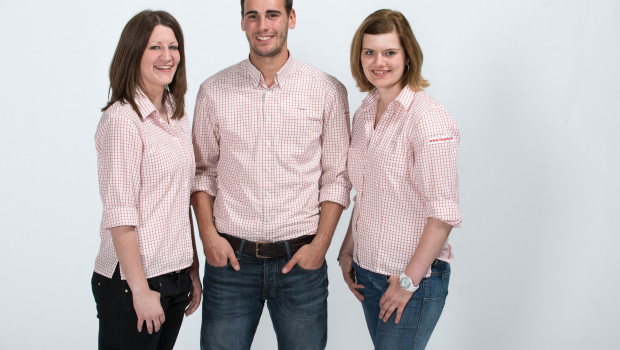 Die Azubimarkt-Marktleitung im Hagebaumarkt Unterföhring: Nicole Lindner, Alexander Christl und Anna-Lena Ludwig.