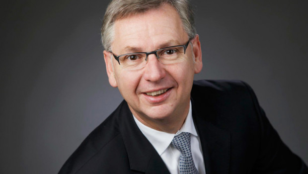 Der langjährige Baumarkt direkt-Geschäftsführer Volker Treffenstädt hat das Unternehmen verlassen.
