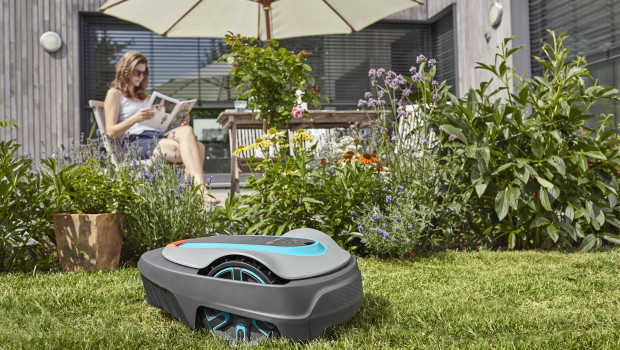 Das Geschäft mit Mährobotern hat erheblich zum Umsatzwachstum von Gardena im vergangenen Jahr beigetragen. Das Geschäft mit Mährobotern hat erheblich zum Umsatzwachstum von Gardena im vergangenen Jahr beigetragen.