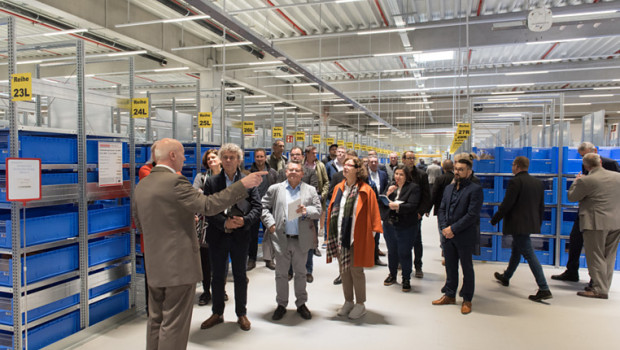 Besichtigung des neuen Logistikzentrums von Häfele bei Hannover. Foto: Martin Rohrmann