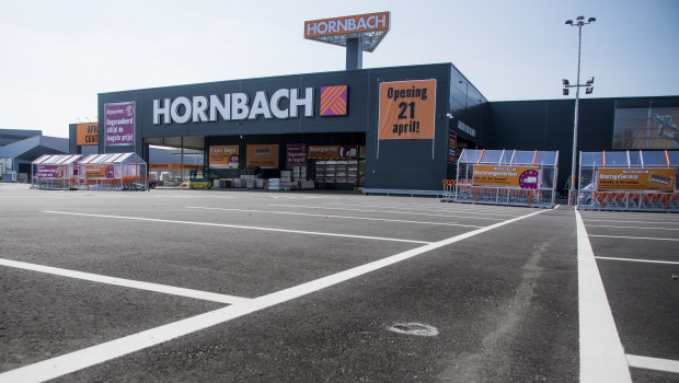 Der neue Hornbach-Markt in Den Haag bietet auf 15.000 m² rund 120.000 Artikel an.