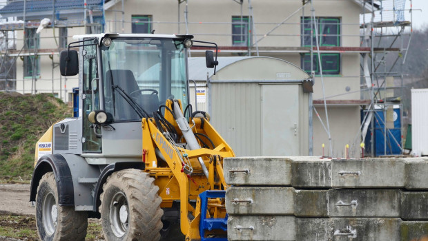 Die Bagger rollen wieder mehr.