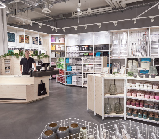 Das Ladenkonzept "Horst" wurde vom HDE als "Store of the Year 2019" ausgezeichnet. Das Ladenkonzept "Horst" wurde vom HDE als "Store of the Year 2019" ausgezeichnet.