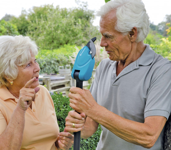 Wie sieht die Zukunft im Garten aus? Hersteller müssen sowohl die Wünsche der agilen Senioren...
Wie sieht die Zukunft im Garten aus? Hersteller müssen sowohl die Wünsche der agilen Senioren...
