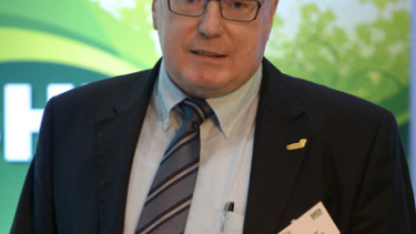 Erich Huwer kündigt Rückzug an