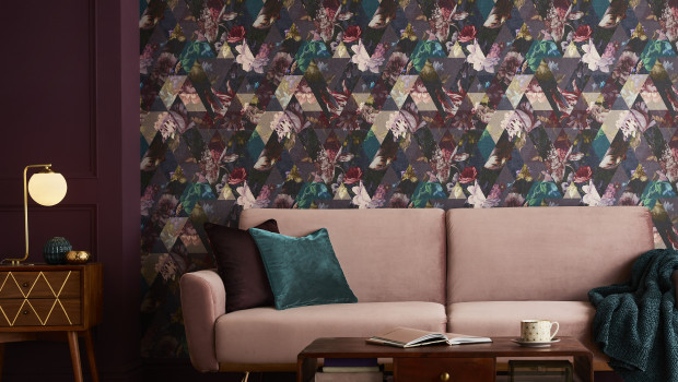 Auch im kommenden Jahr werden die neuen Tapeten wieder im Rahmen einer Kampagne in den Blick der Verbraucher gerückt. Auch im kommenden Jahr werden die neuen Tapeten wieder im Rahmen einer Kampagne in den Blick der Verbraucher gerückt.