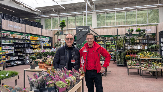 Achim Kleinwächter, ehemaliger Geschäftsführer und jetzt Projektverantwortlicher bei Toom, und Marktleiter Florian Karsch sind zufrieden mit dem Umbau in Gaggenau.