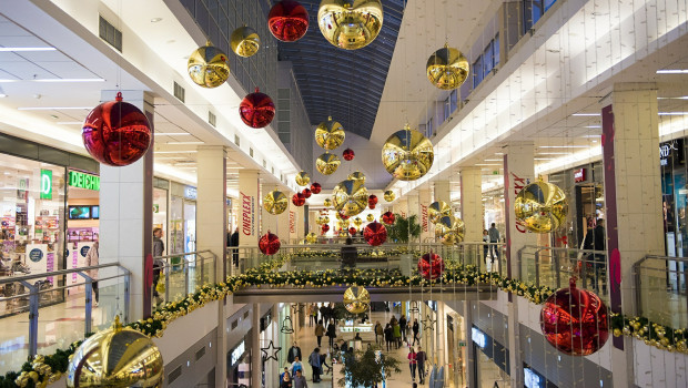 In der letzten Woche vor Weihnachten haben die Non-Food-Geschäfte eine Kundenfrequenz registriert, die um 37 Prozent unter dem Niveau im Vorkrisenjahr 2019 lag.