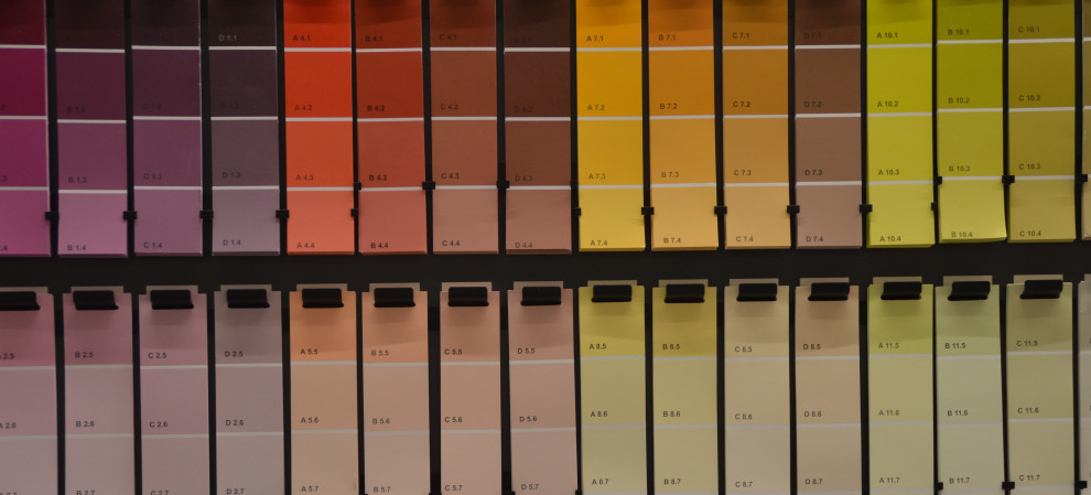 Farben, Lacke, Malerzubehör
