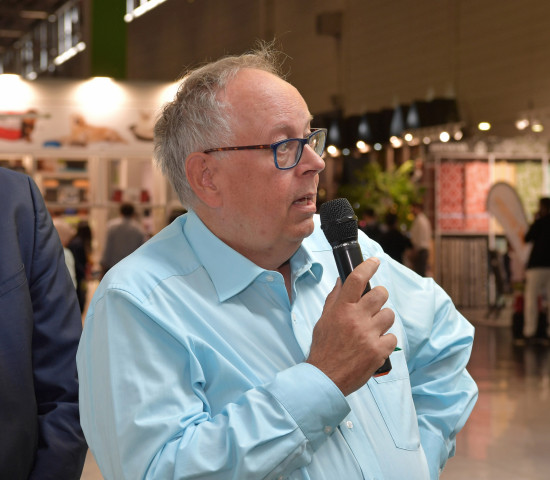 Joachim Bengelsdorf, ehemaliger diy-Chefredakteur, moderierte die Runde.