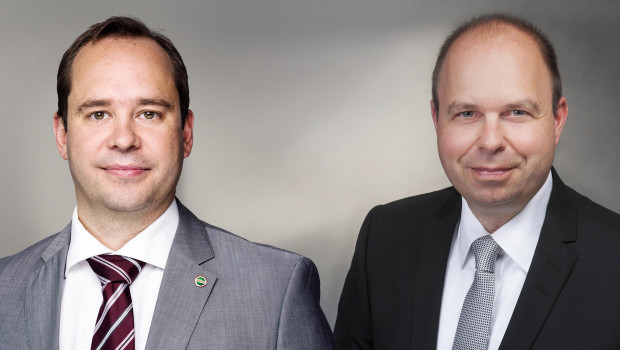 Johannes Lensges (l.) hat die Bereichsleitung Vertrieb des Hagebau Fachhandels übernommen, und mit Lars Lepke wurde die Abteilungsleitung Vertrieb Holz mit einem langjährigen Branchenkenner besetzt.