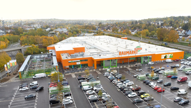 Globus Baumarkt hat den 1986 als damals größten Baumarkt Deutschlands eröffneten Markt in Zweibrücken nochmals erweitert. Der Großumbau hat auch einige neue Services mit sich gebracht. Globus Baumarkt hat den 1986 als damals größten Baumarkt Deutschlands eröffneten Markt in Zweibrücken nochmals erweitert. Der Großumbau hat auch einige neue Services mit sich gebracht.