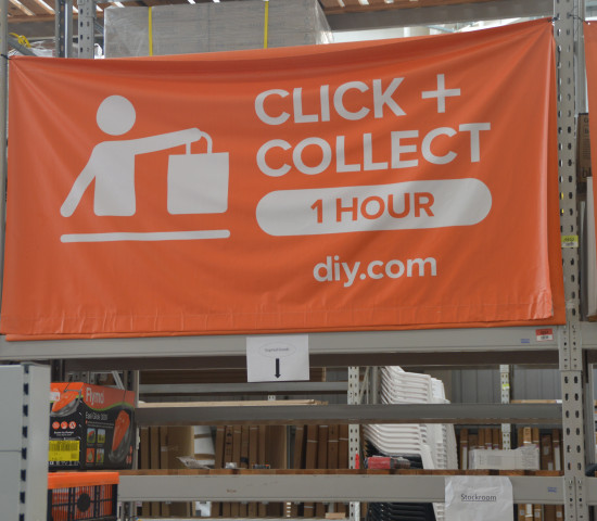 Click & Collect in einer Stunde: Das Angebot hat die Online-Verkäufe beflügelt.
