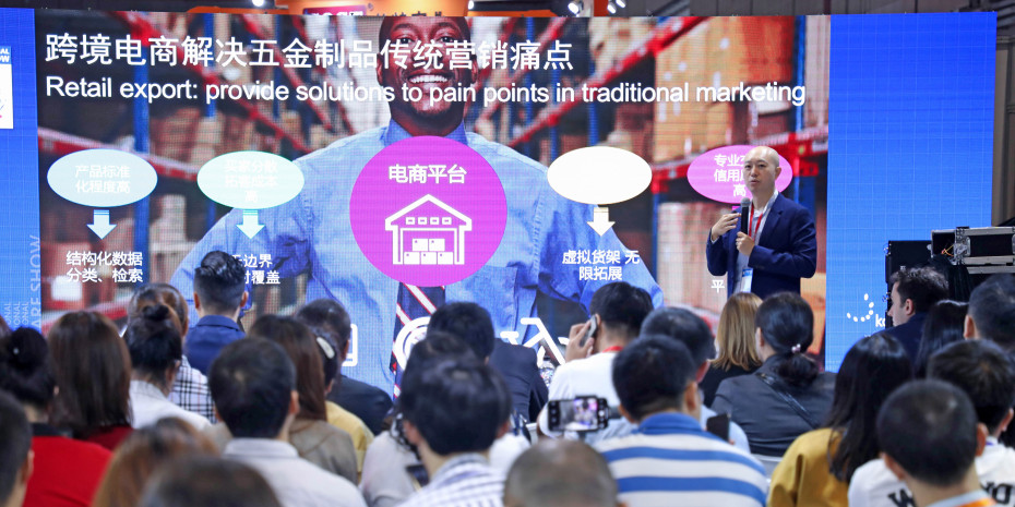 Auch die internationalen Ableger der Internationalen Eisenwarenmesse wie die CIHS in Shanghai setzen zusätzlich zur Produktschau auf Wissens­transfer.