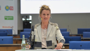 Hornbach verlängert Vertrag von Karin Dohm um weitere fünf Jahre