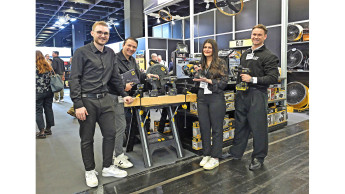 Die mit dem gelben Bagger