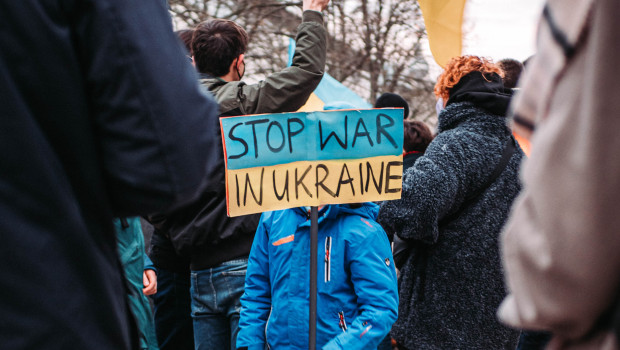 Der russische Krieg in der Ukraine trübt weiterhin die Verbraucherstimmung.