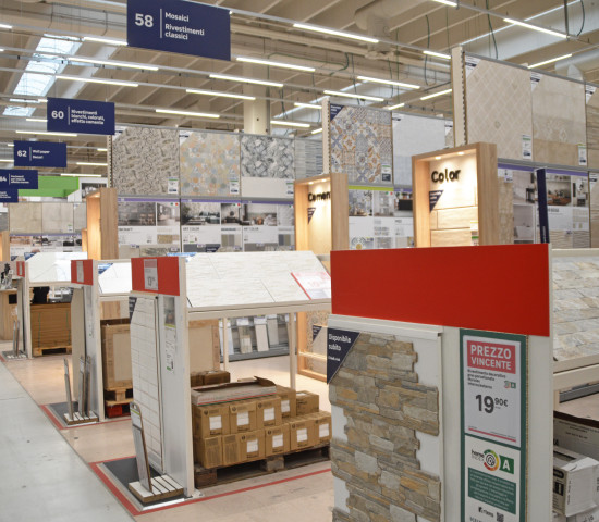 Klares Ladenlayout: Auch in Italien führt Leroy Merlin die Kunden per Zwangsführung durch alle Abteilungen. 