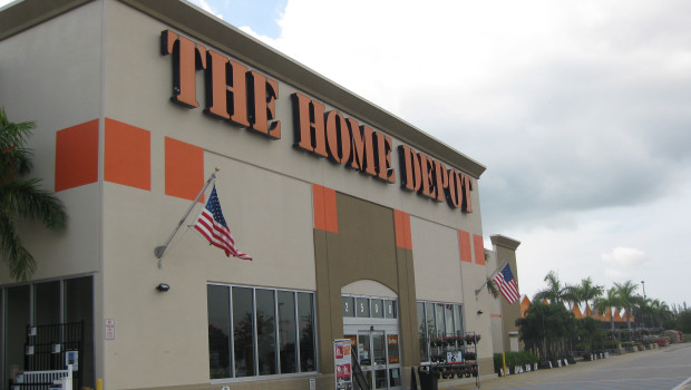 Zum Ende des zweiten Quartals hatte Home Depot 2.316 Märkte.