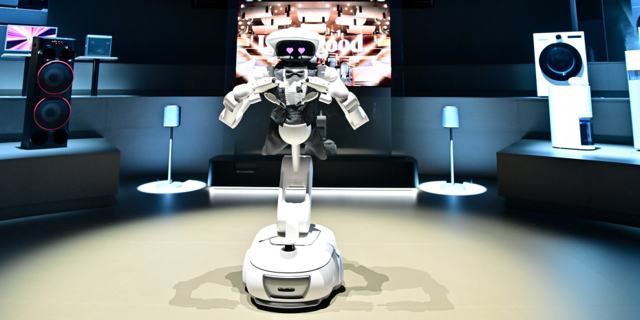 Humanoide Roboter waren auf der IFA allgegenwärtig – auch jene, die im Haushalt unterstützen können. Humanoide Roboter waren auf der IFA allgegenwärtig – auch jene, die im Haushalt unterstützen können.