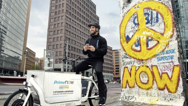 Amazon führt mit „Prime Now“ die Zustellung binnen einer Stunde in Berlin als erster Stadt in Deutschland ein (Bild: Amazon). Amazon führt mit „Prime Now“ die Zustellung binnen einer Stunde in Berlin als erster Stadt in Deutschland ein (Bild: Amazon).