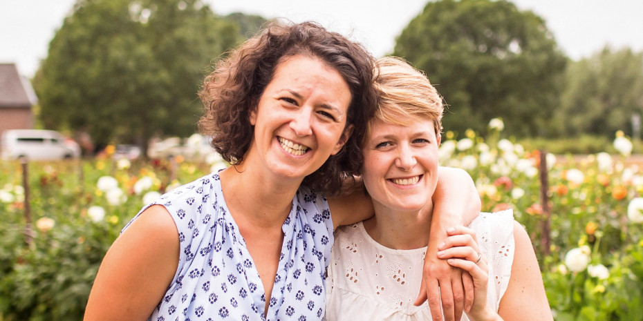 Natalie Kirchbaumer (r.) und Wanda Ganders haben sich im BWL-Studium kennengelernt und Meine Ernte vor zwölf Jahren gegründet.