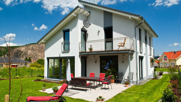 Das freistehende Einfamilienhaus auf dem Land bleibt das Traumhaus der Deutschen.