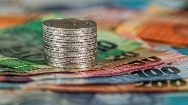 Inflationsrate sinkt im April leicht auf 2,1 Prozent