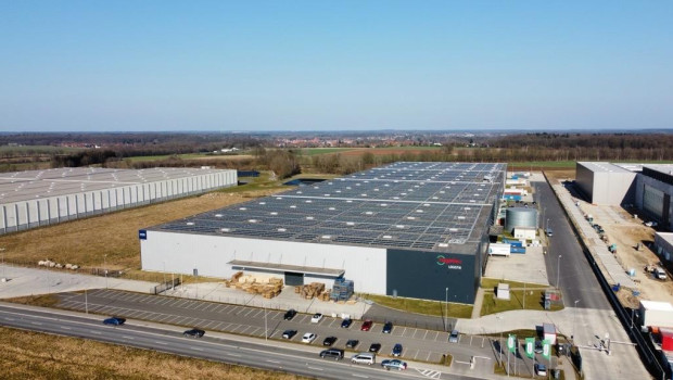 Über das Hagebau-Zentrallager in Walsrode werden unverändert das Import- und Omnichannel-Geschäft abgewickelt. Über das Hagebau-Zentrallager in Walsrode werden unverändert das Import- und Omnichannel-Geschäft abgewickelt.