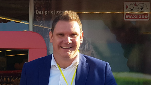 Sven Girmendonk - hier bei einer Fressnapf-Eröffnung im Jahr 2018 - ist künftig für für Vertrieb, Logistik, Real Estate und Degro bei Dehner verantwortlich.