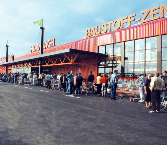 Hornbach, erster ostdeutscher Markt, Dresden
