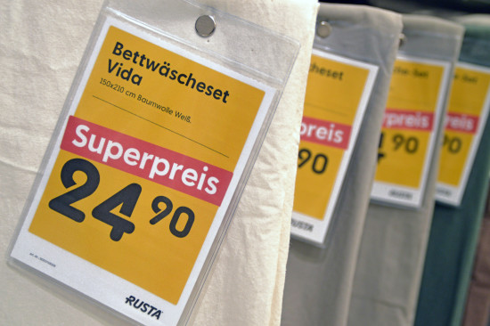 Preis, Preis, Preis: Rusta betont seinen Discount-Charakter.