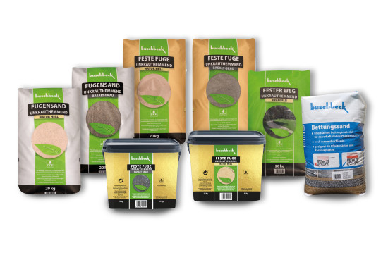 Um eine vollumfängliche Terrassengestaltung anbieten zu können, gehören auch Fugensandprodukte zum Produktsortiment. Um eine vollumfängliche Terrassengestaltung anbieten zu können, gehören auch Fugensandprodukte zum Produktsortiment.