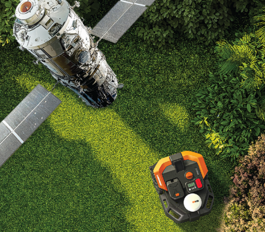 Satelitengesteuertes Mähen